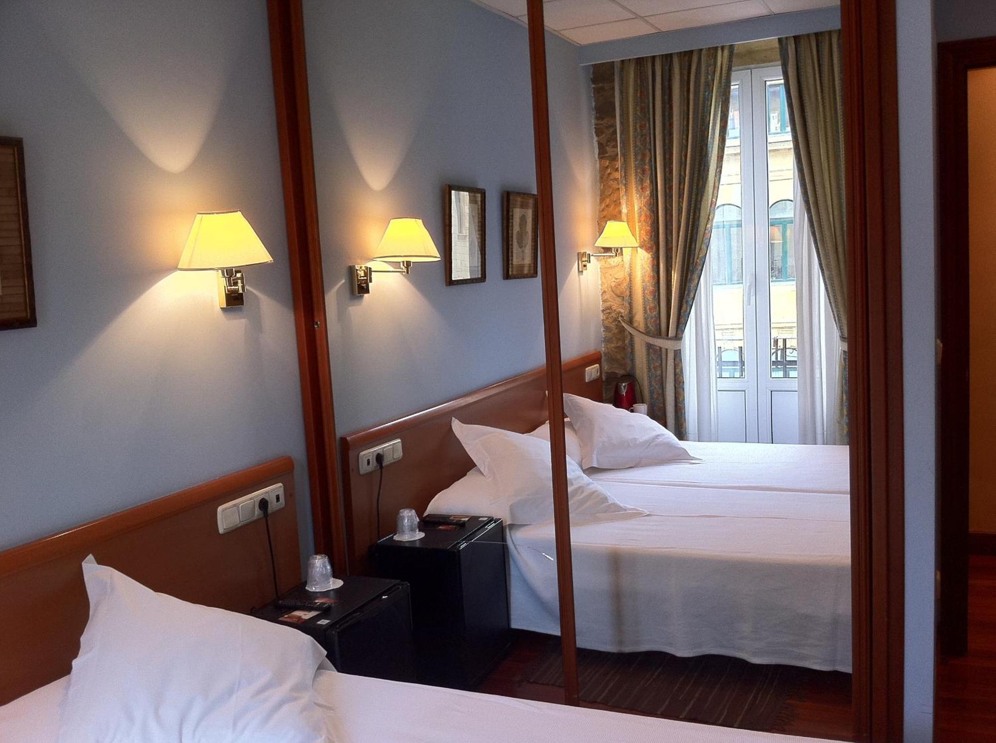Pension Ab Domini San Sebastian Exterior photo