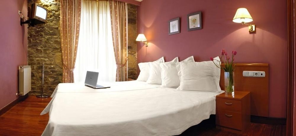 Pension Ab Domini San Sebastian Exterior photo