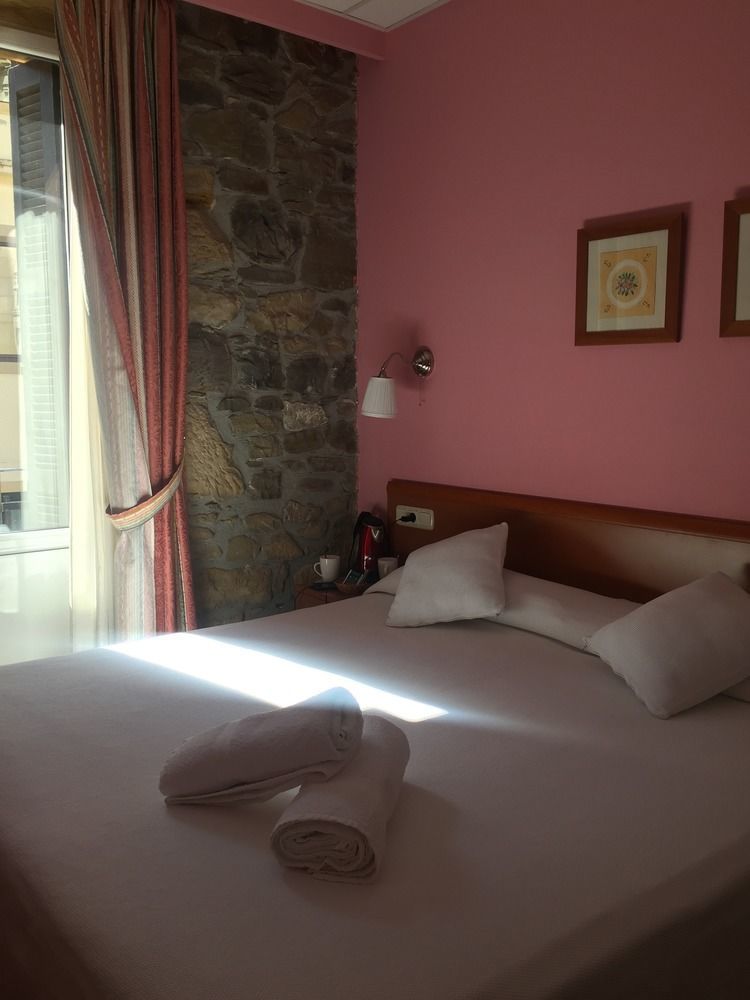 Pension Ab Domini San Sebastian Exterior photo